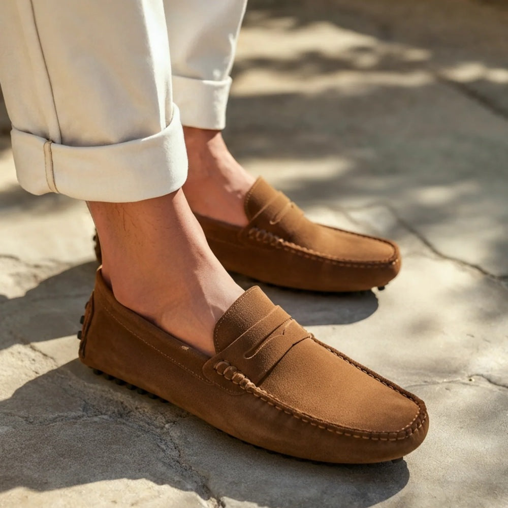 Mocassim Loafer Driver de Camurça Cortez