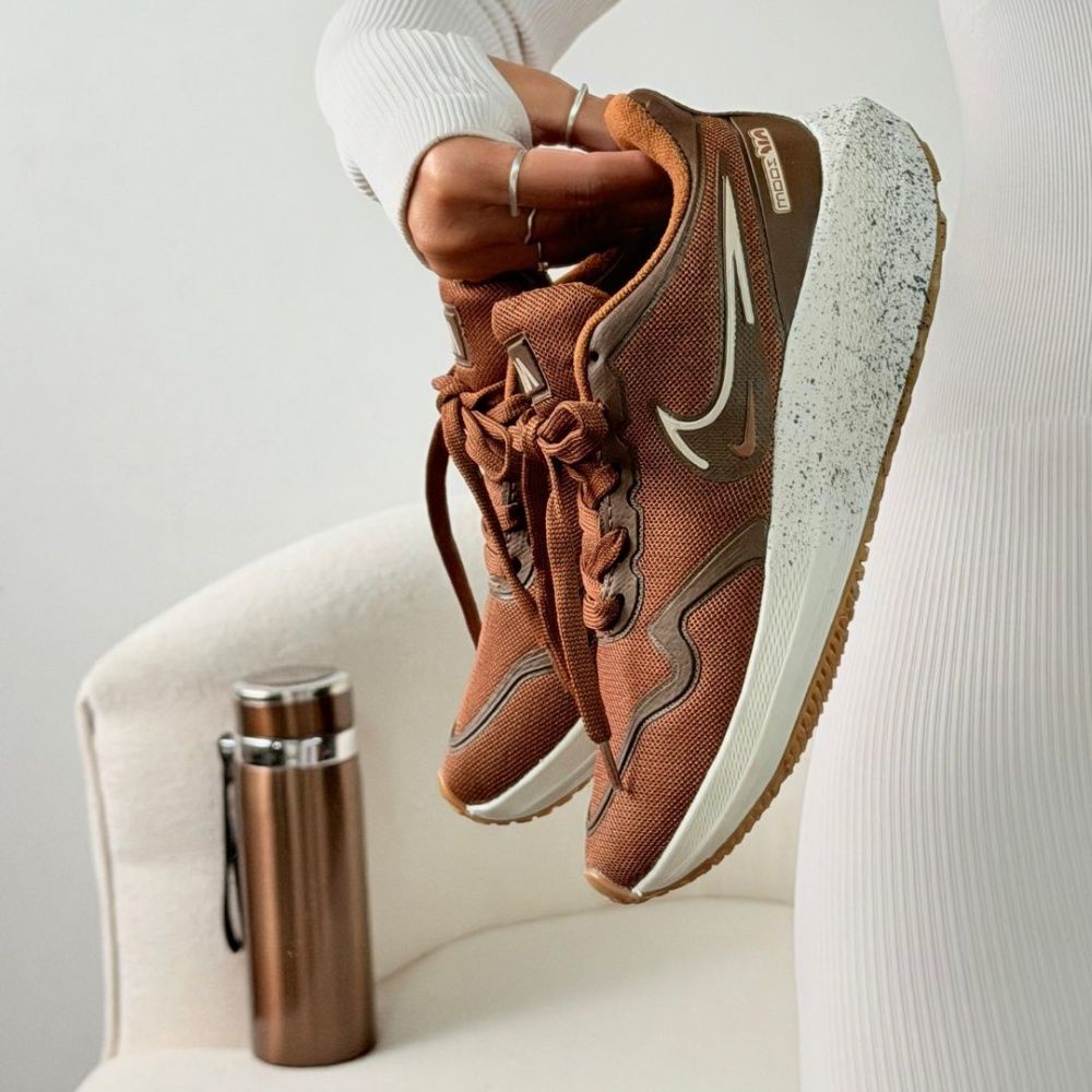 Tênis Air Zoom NK 47 - Marrom