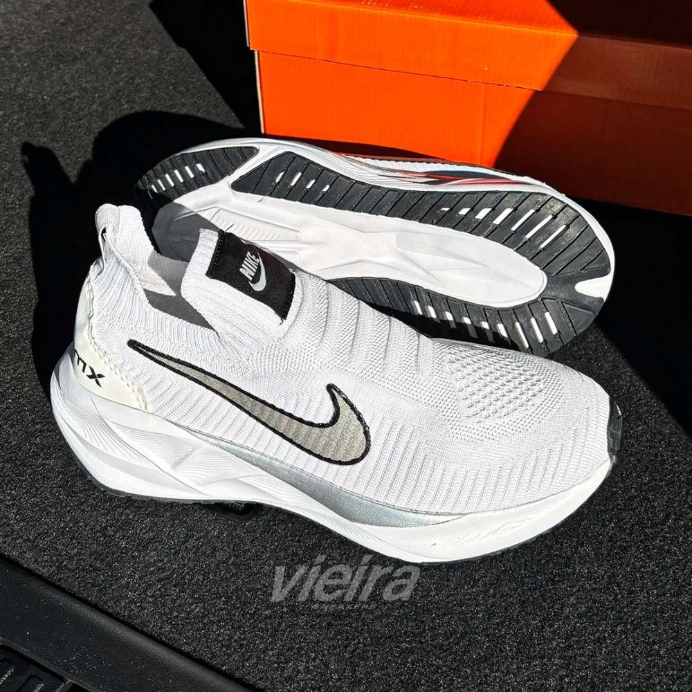 Tênis Air ZoomX Tecido Meia Respirável Branco